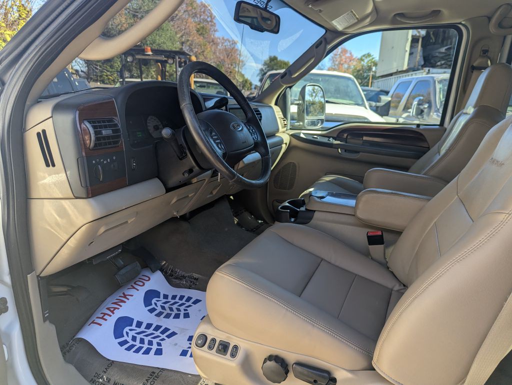 2004 Ford F-250 Image 13
