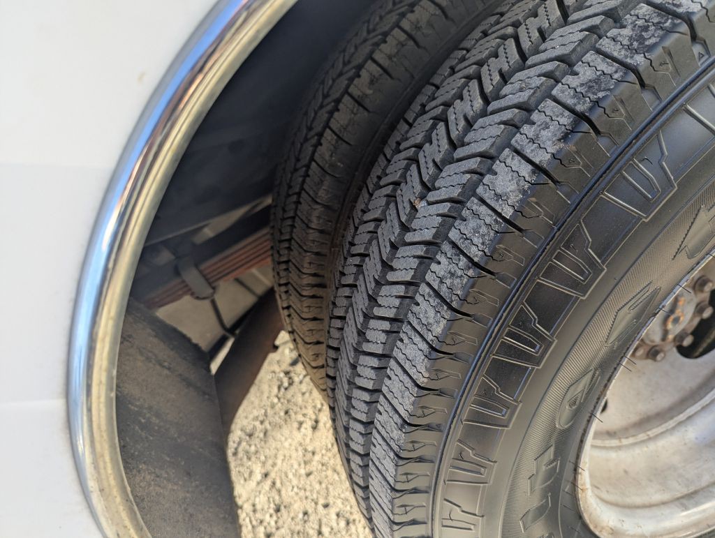 2004 Ford F-350 Image 5