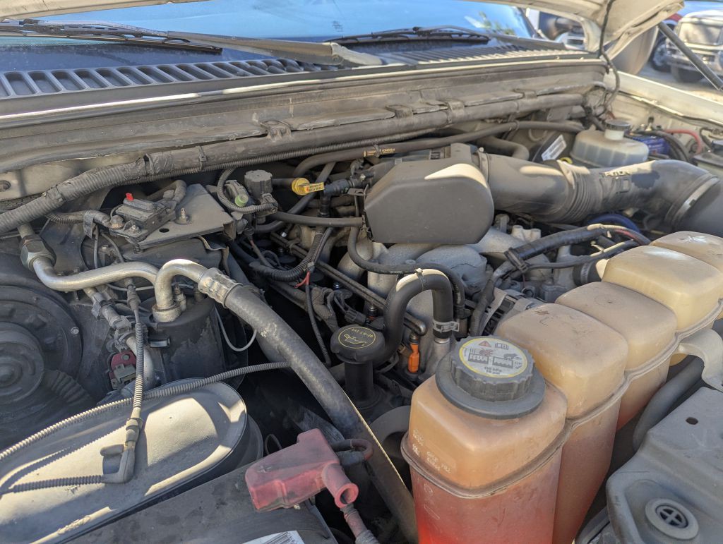 2004 Ford F-350 Image 9