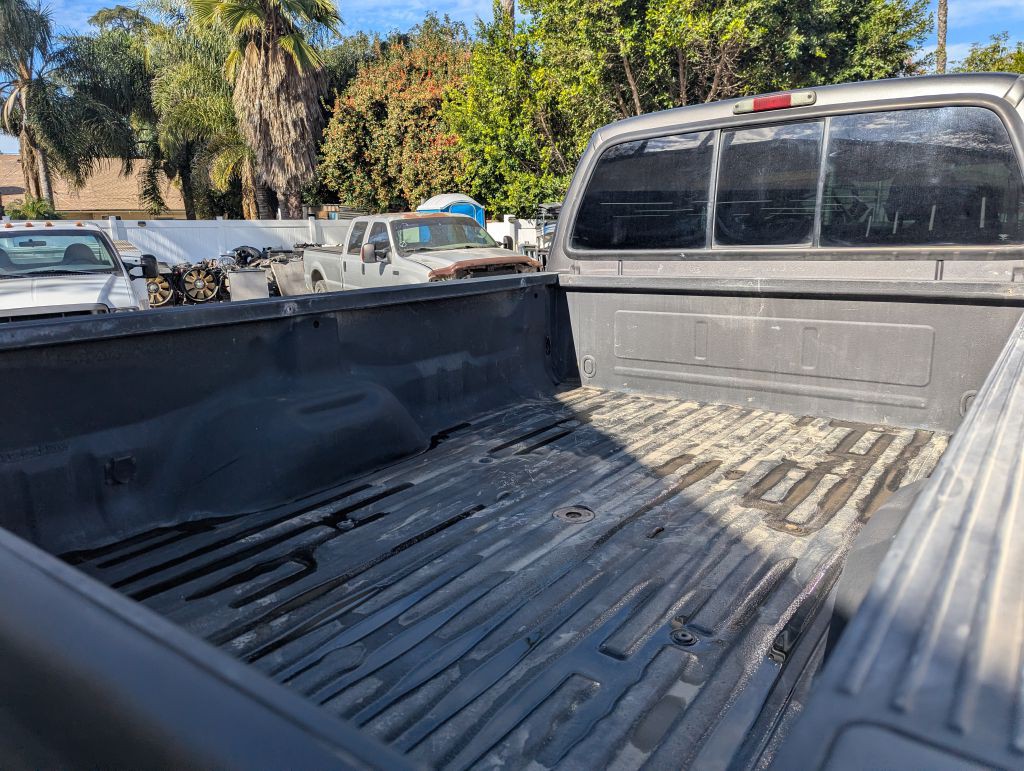 2005 Ford F-350 Image 7