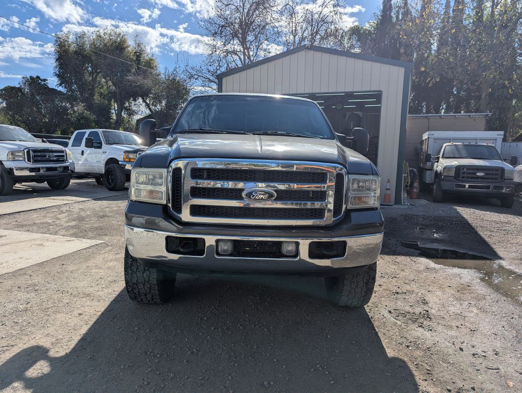 2005 Ford F-350 Image 10