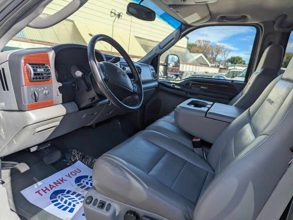 2005 Ford F-350 Image 15