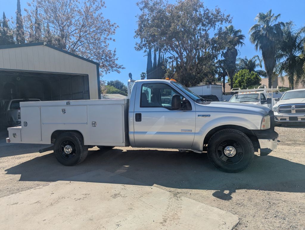 2006 Ford F-350 Image 8