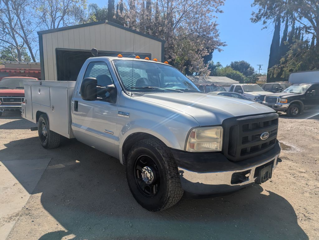 2006 Ford F-350 Image 9