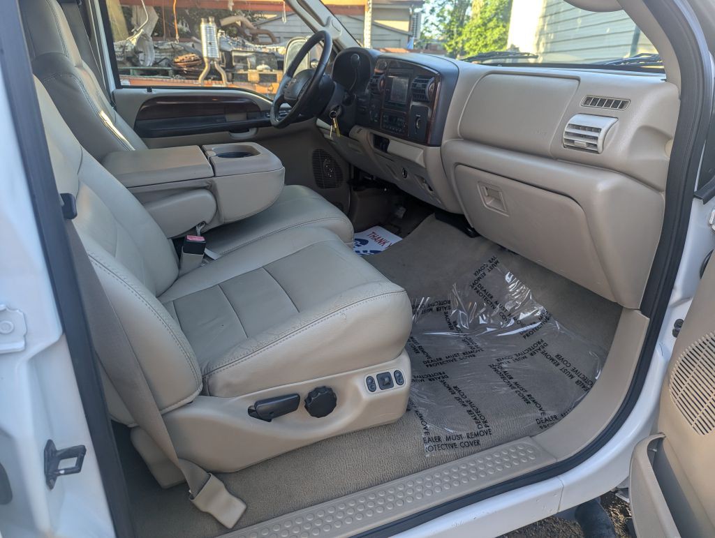 2007 Ford F-350 Image 10