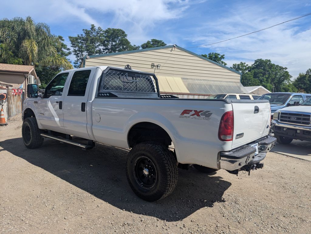 2005 Ford F-350 Image 3