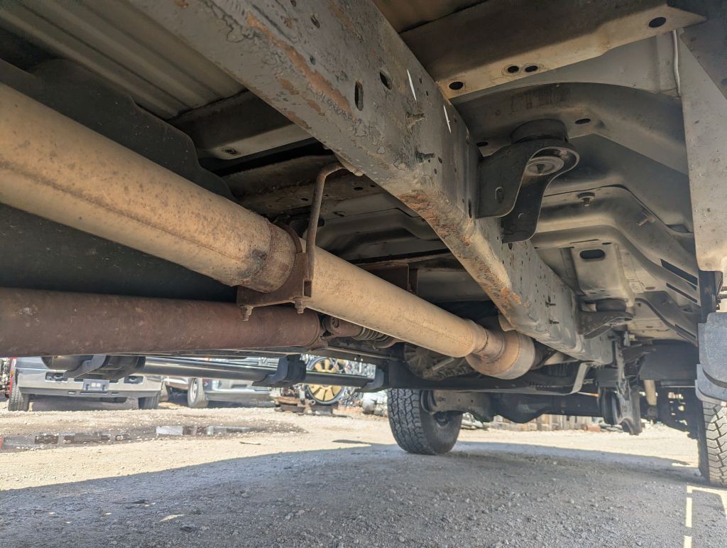 2005 Ford F-350 Image 10