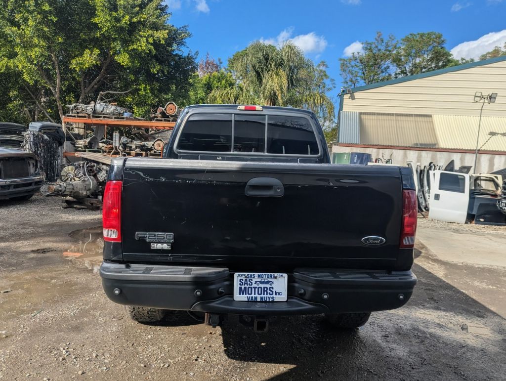 2003 Ford F-250 Image 4