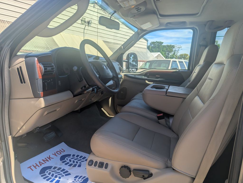 2006 Ford F-350 Image 13