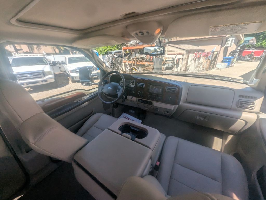 2006 Ford F-350 Image 16