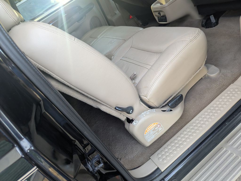 2001 Ford Excursion Image 10