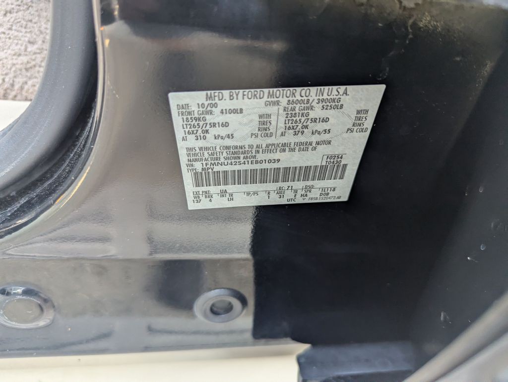 2001 Ford Excursion Image 17