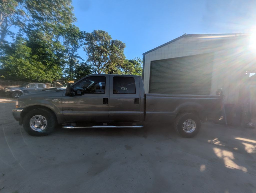 2002 Ford F-250 Image 2