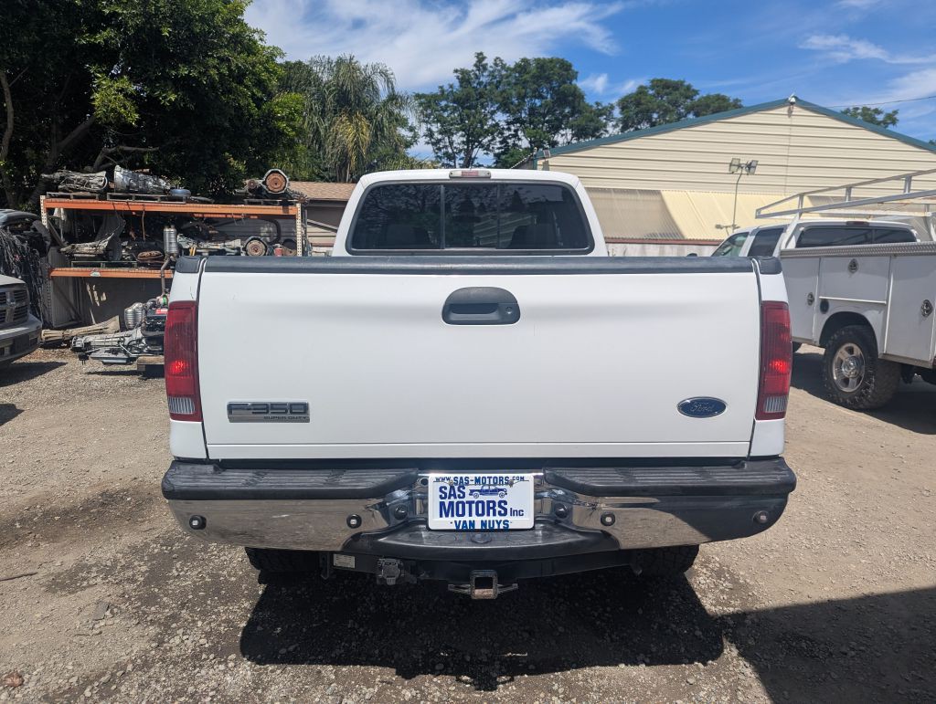 2006 Ford F-350 Image 4