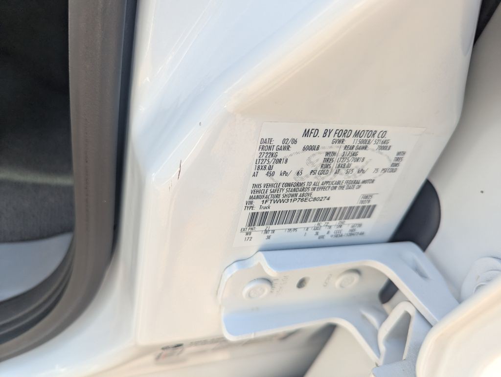 2006 Ford F-350 Image 17