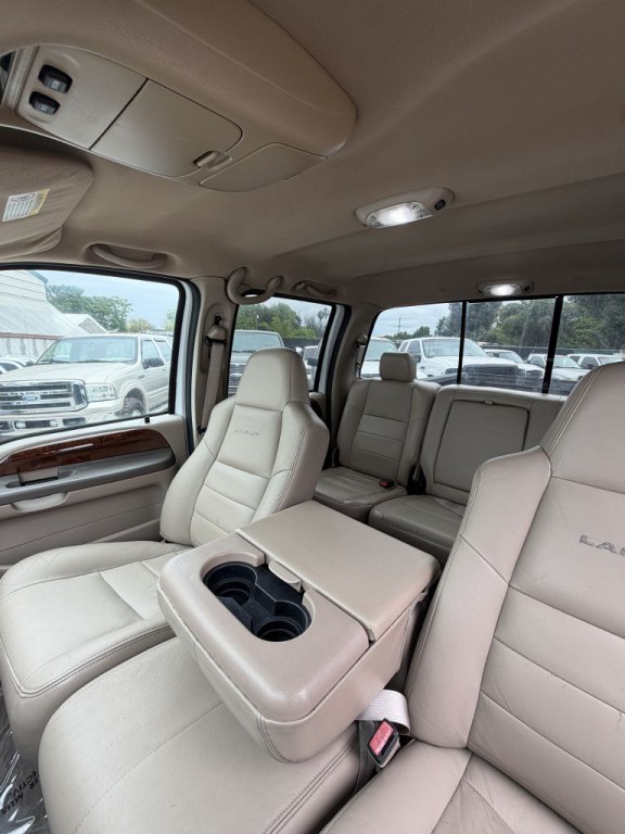 2004 Ford F-350 Image 11