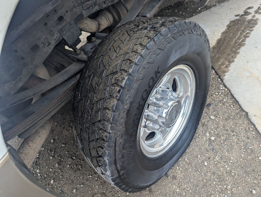 2004 Ford F-350 Image 13
