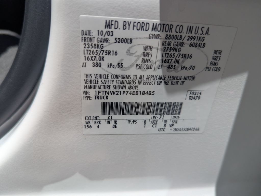 2004 Ford F-250 Image 18