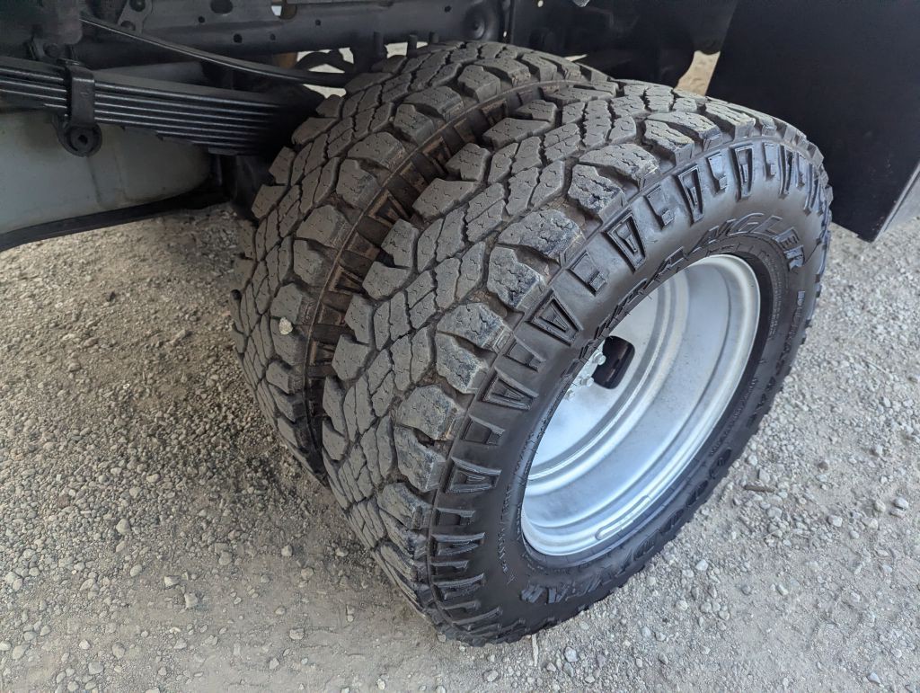 2006 Ford F-350 Image 6