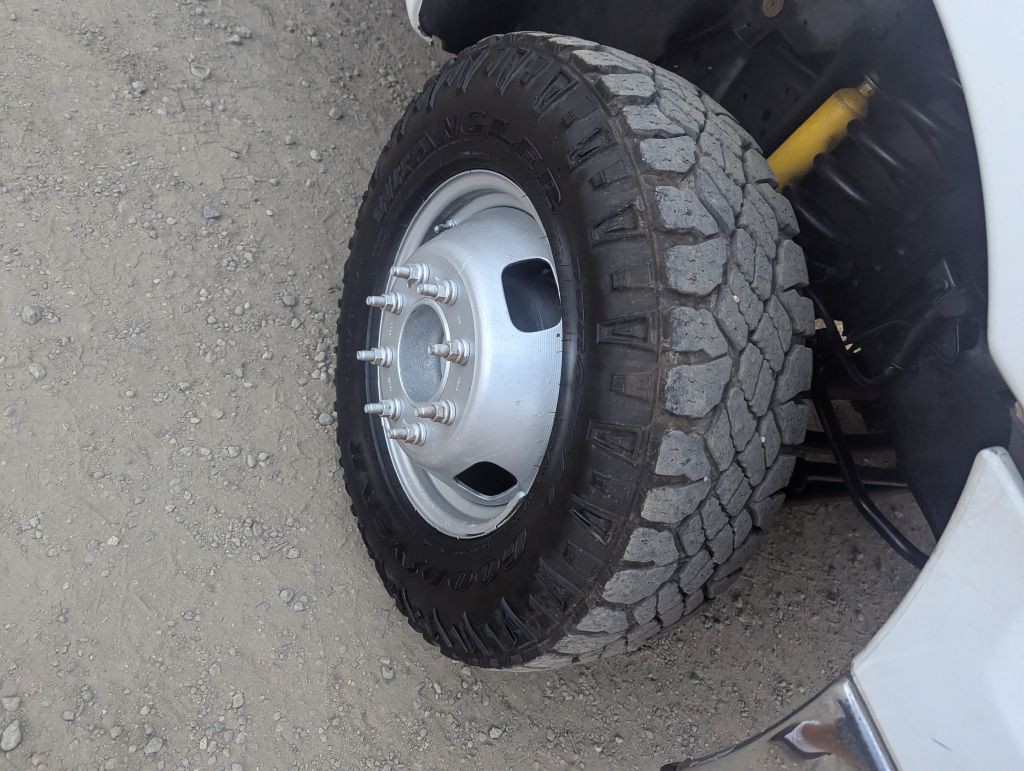 2006 Ford F-350 Image 10