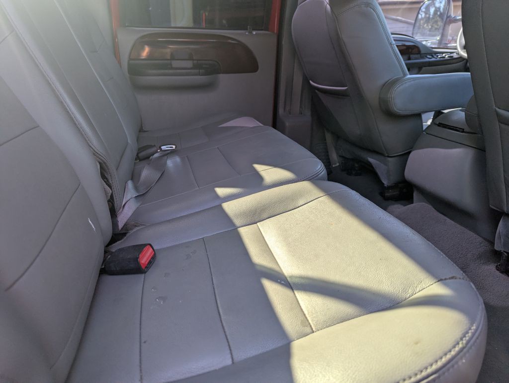 2006 Ford F-250 Image 13