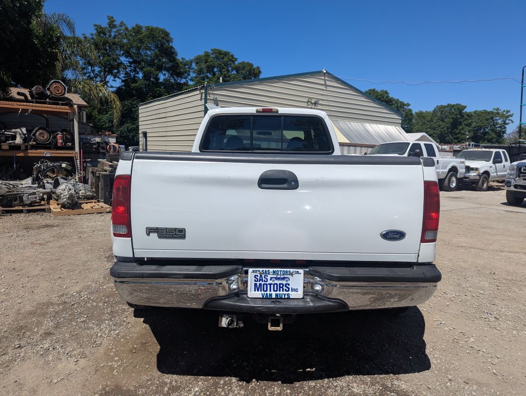 2000 Ford F-350 Image 4