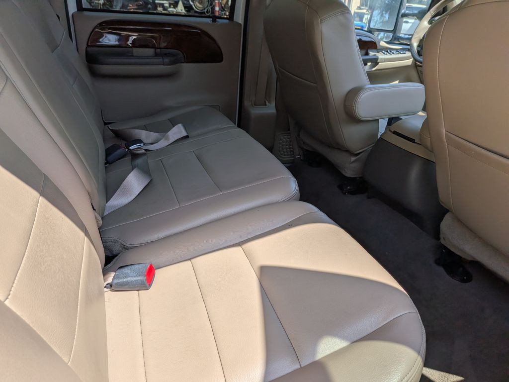 2004 Ford F-350 Image 12