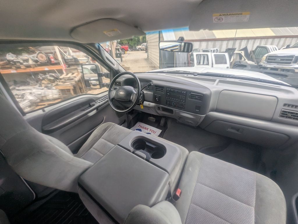 2003 Ford F-250 Image 13