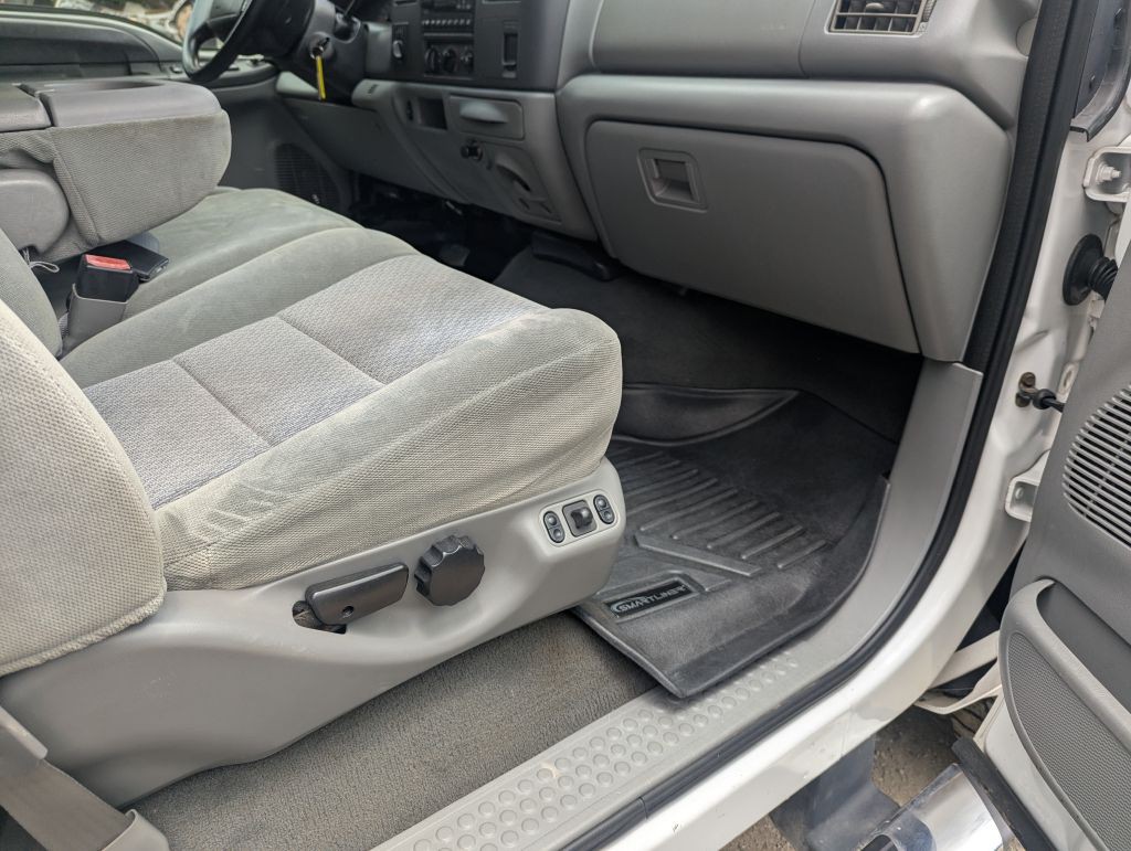 2003 Ford F-250 Image 14