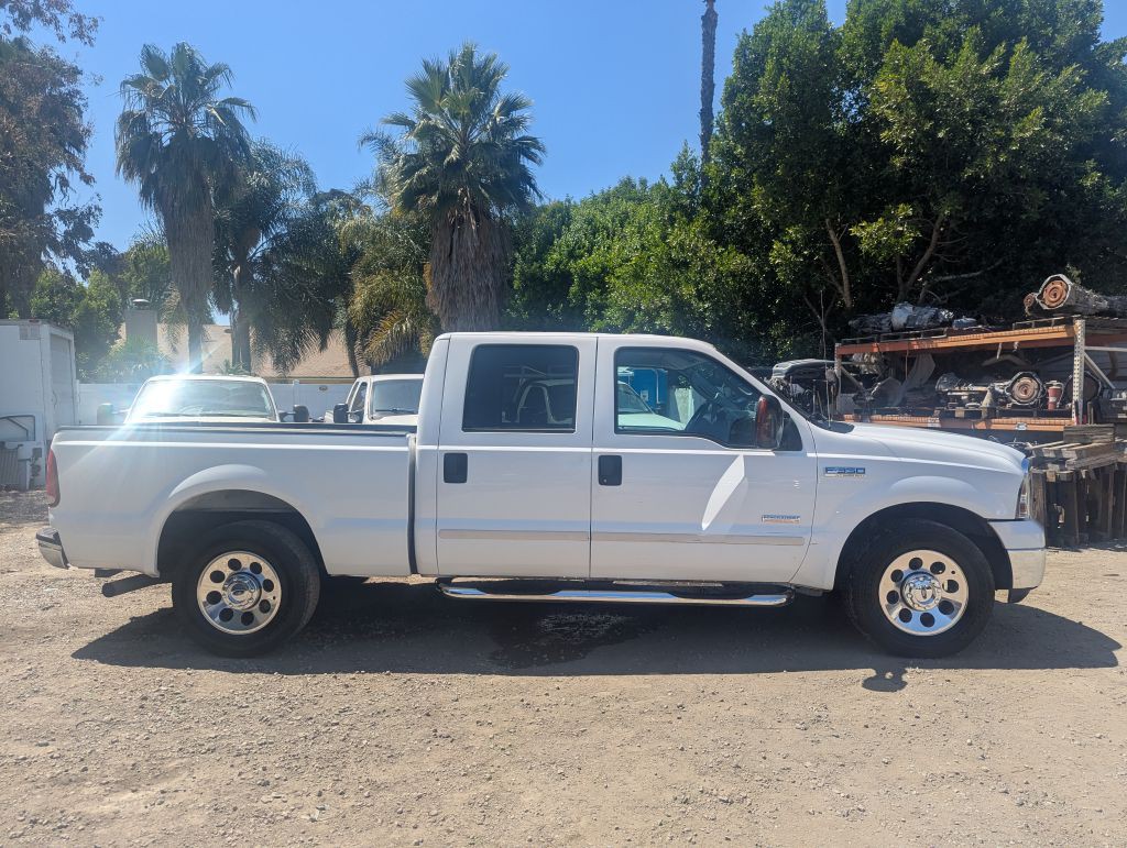 2005 Ford F-350 Image 9
