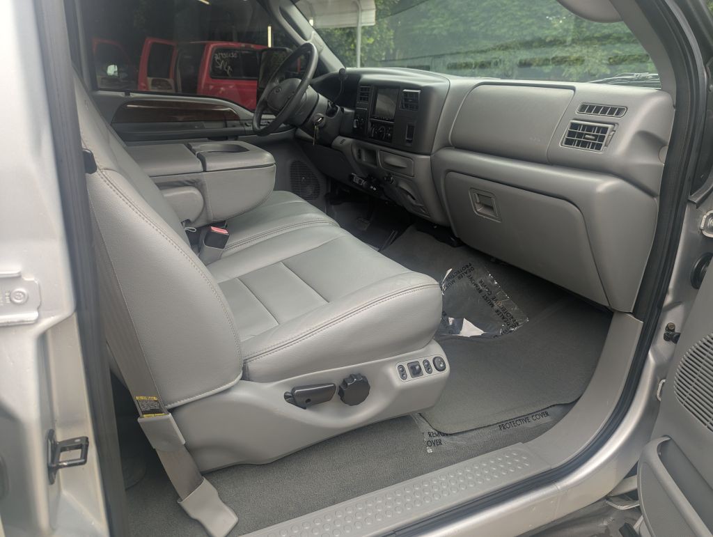 2004 Ford F-250 Image 15