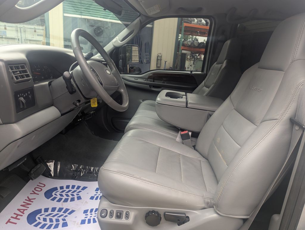 2004 Ford F-250 Image 16