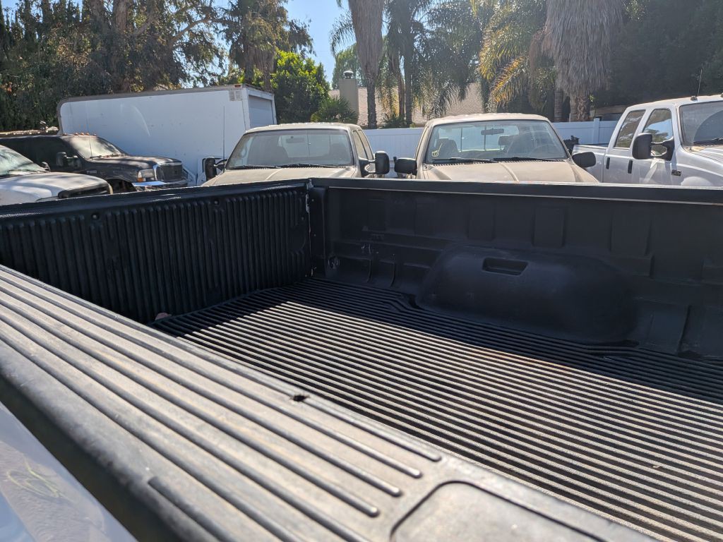 2003 Ford F-250 Image 10