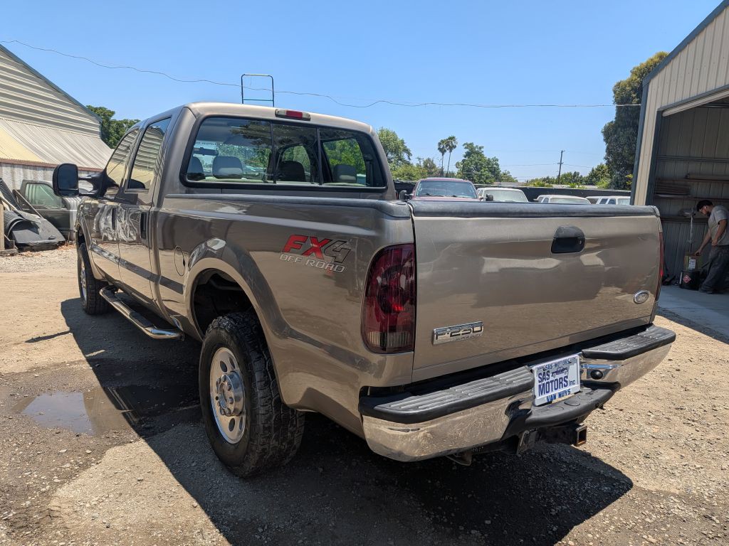 2005 Ford F-250 Image 3