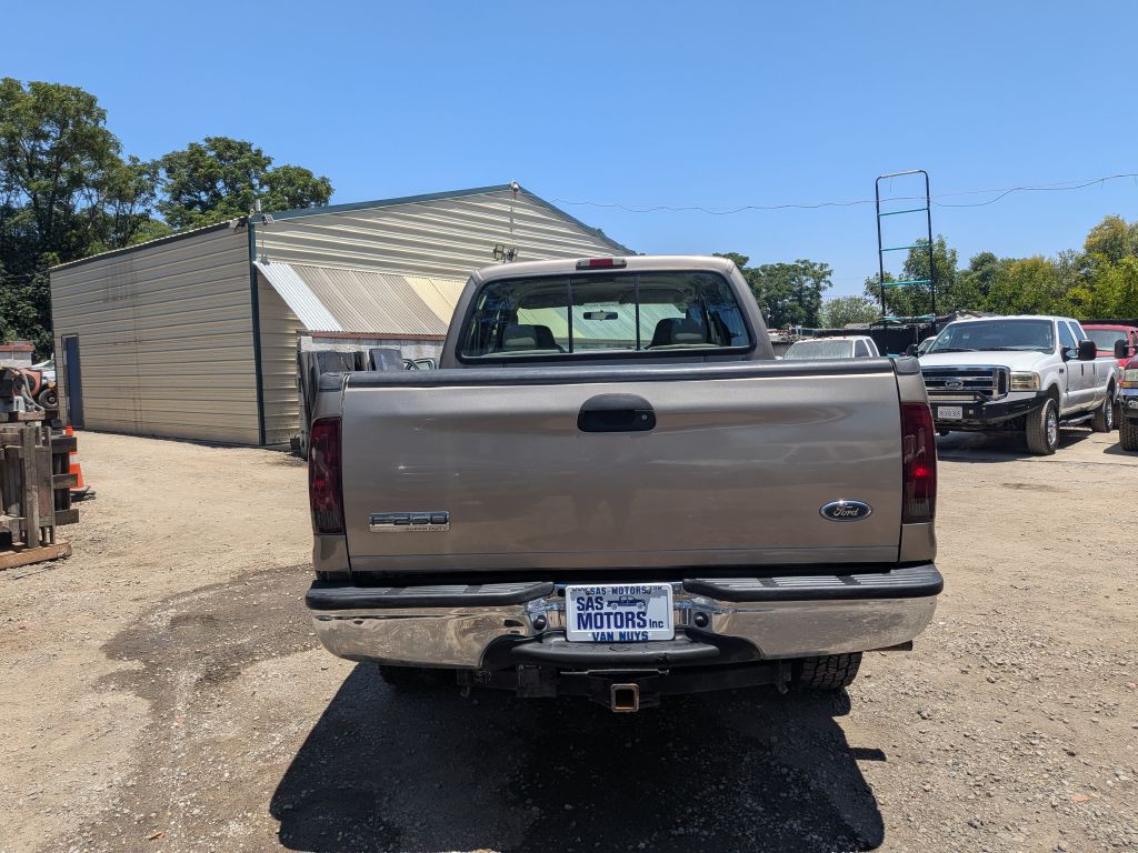2005 Ford F-250 Image 4