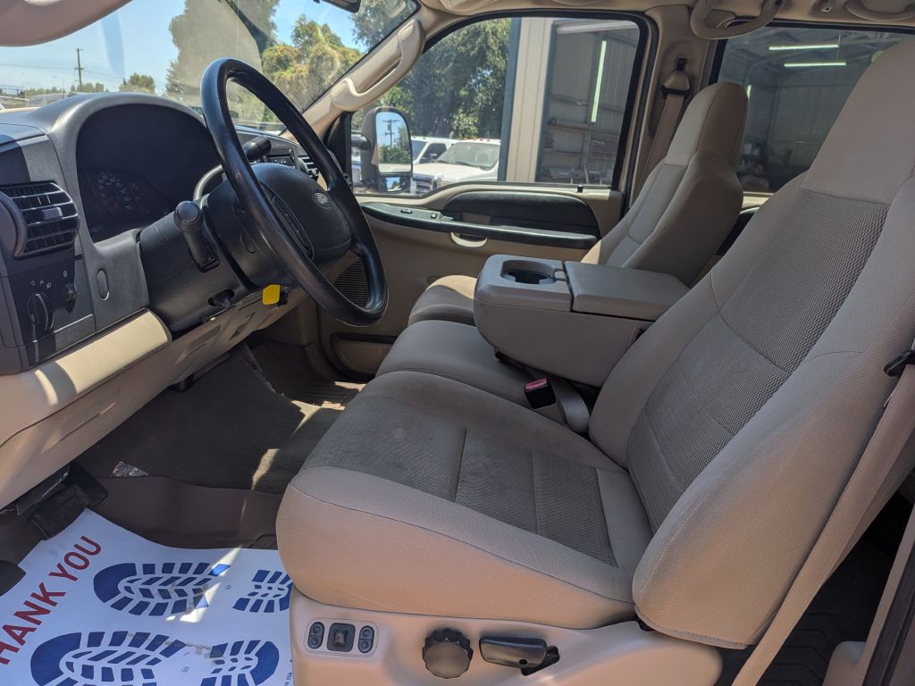 2005 Ford F-250 Image 16