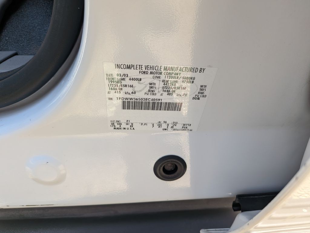 2003 Ford F-350 Image 15