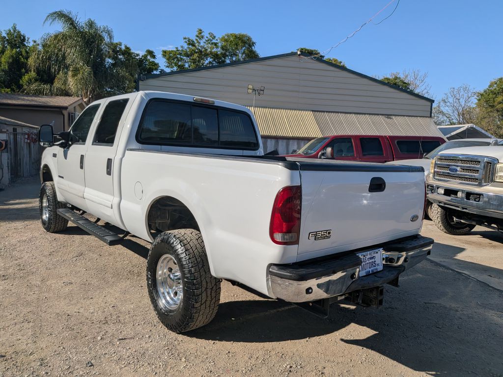 2002 Ford F-350 Image 3
