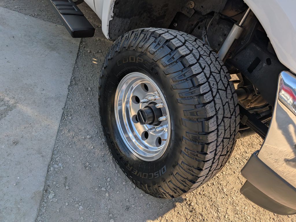 2002 Ford F-350 Image 9