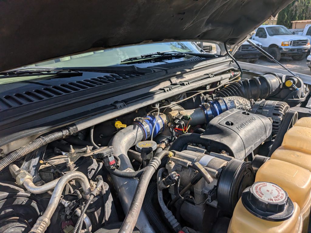 2002 Ford F-350 Image 17