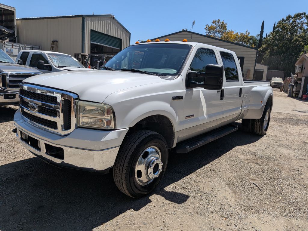 2006 Ford F-350 Image 1