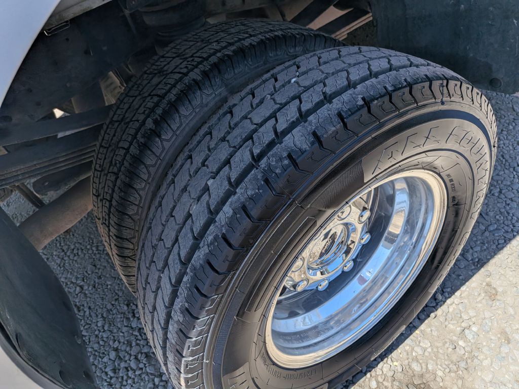 2006 Ford F-350 Image 6