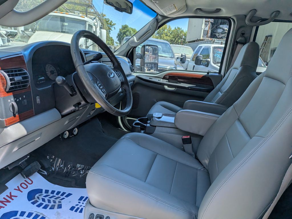 2006 Ford F-350 Image 16