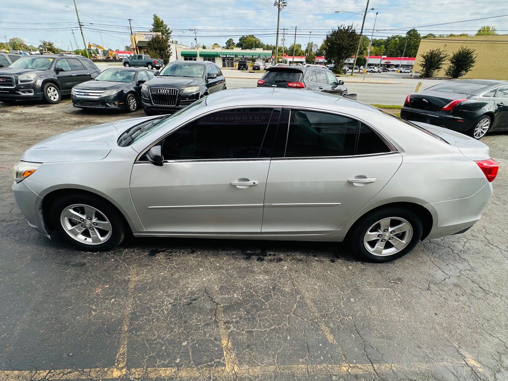 2014 Chevrolet Malibu Image 6