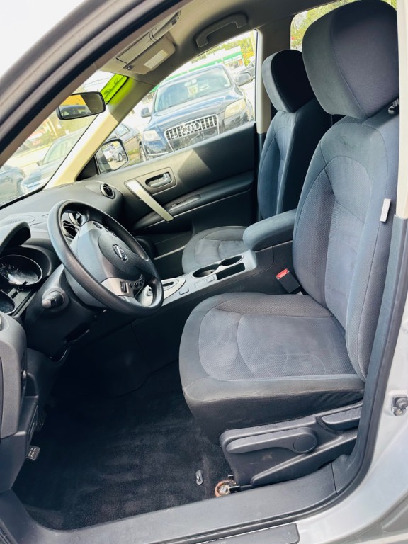 2013 Nissan Rogue Image 7
