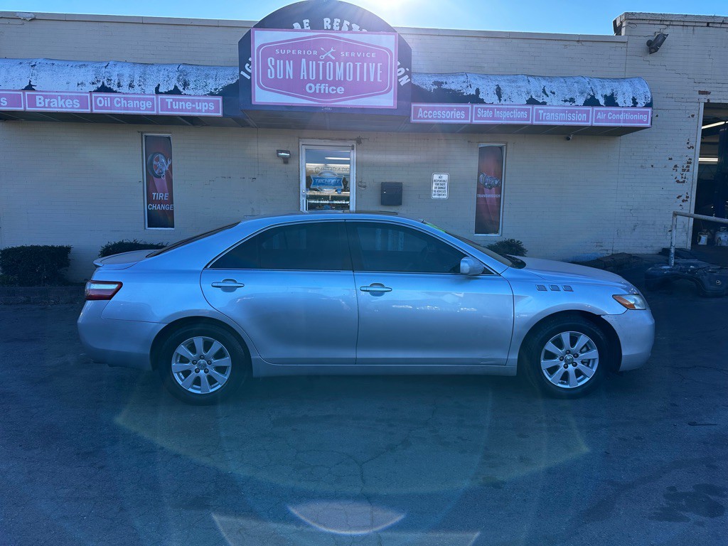 2009 Toyota Camry Image 1