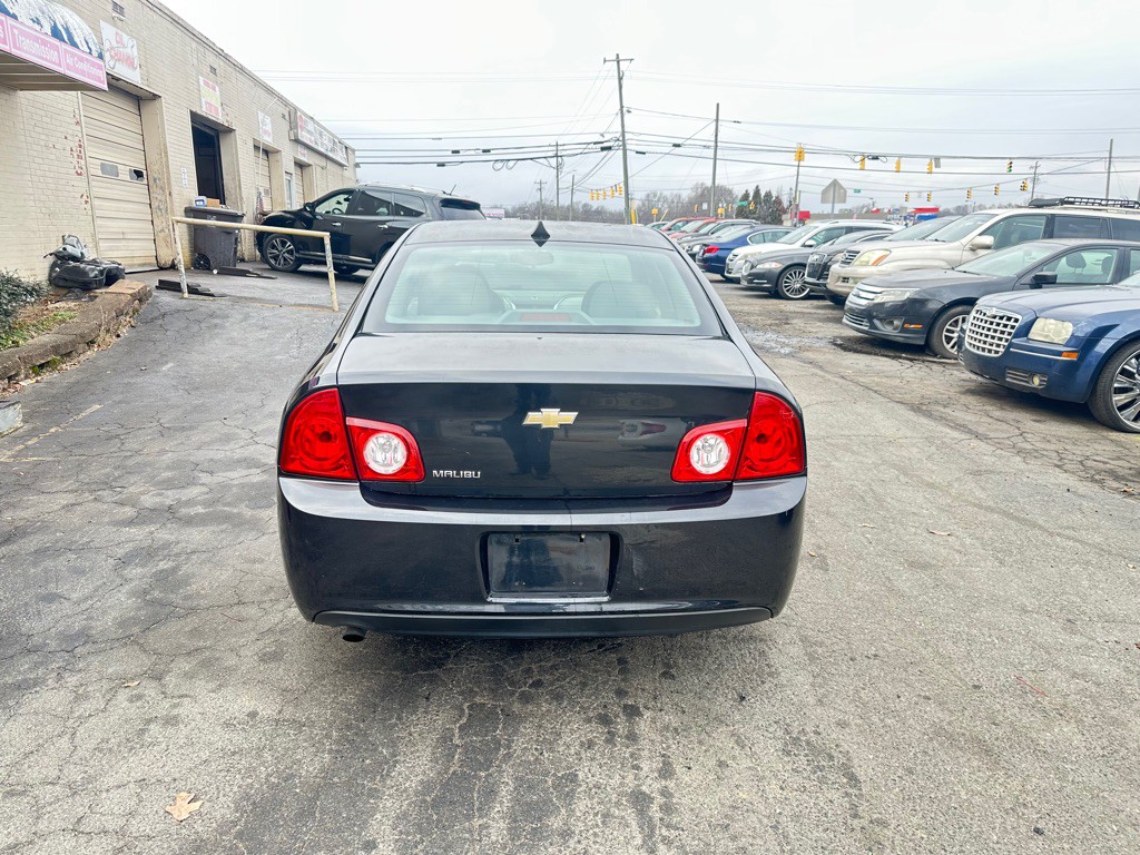 2012 Chevrolet Malibu Image 7