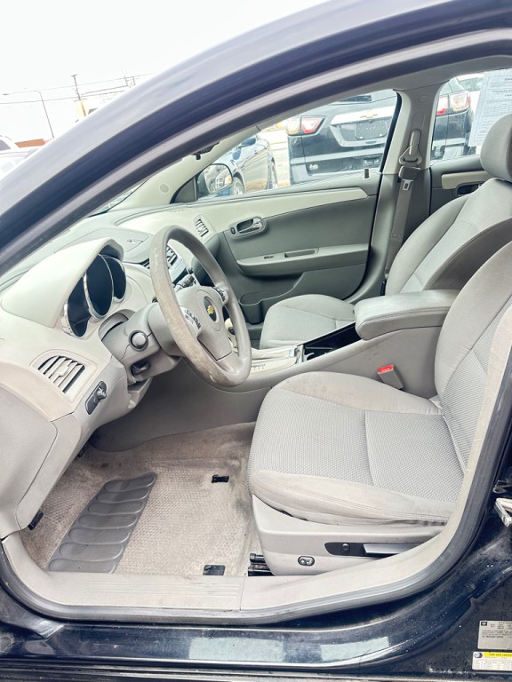 2012 Chevrolet Malibu Image 10