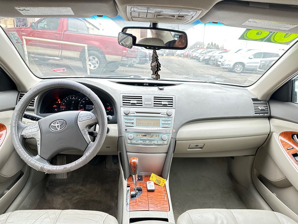 2008 Toyota Camry Image 8