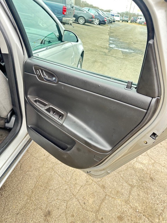 2008 Chevrolet Impala Image 15